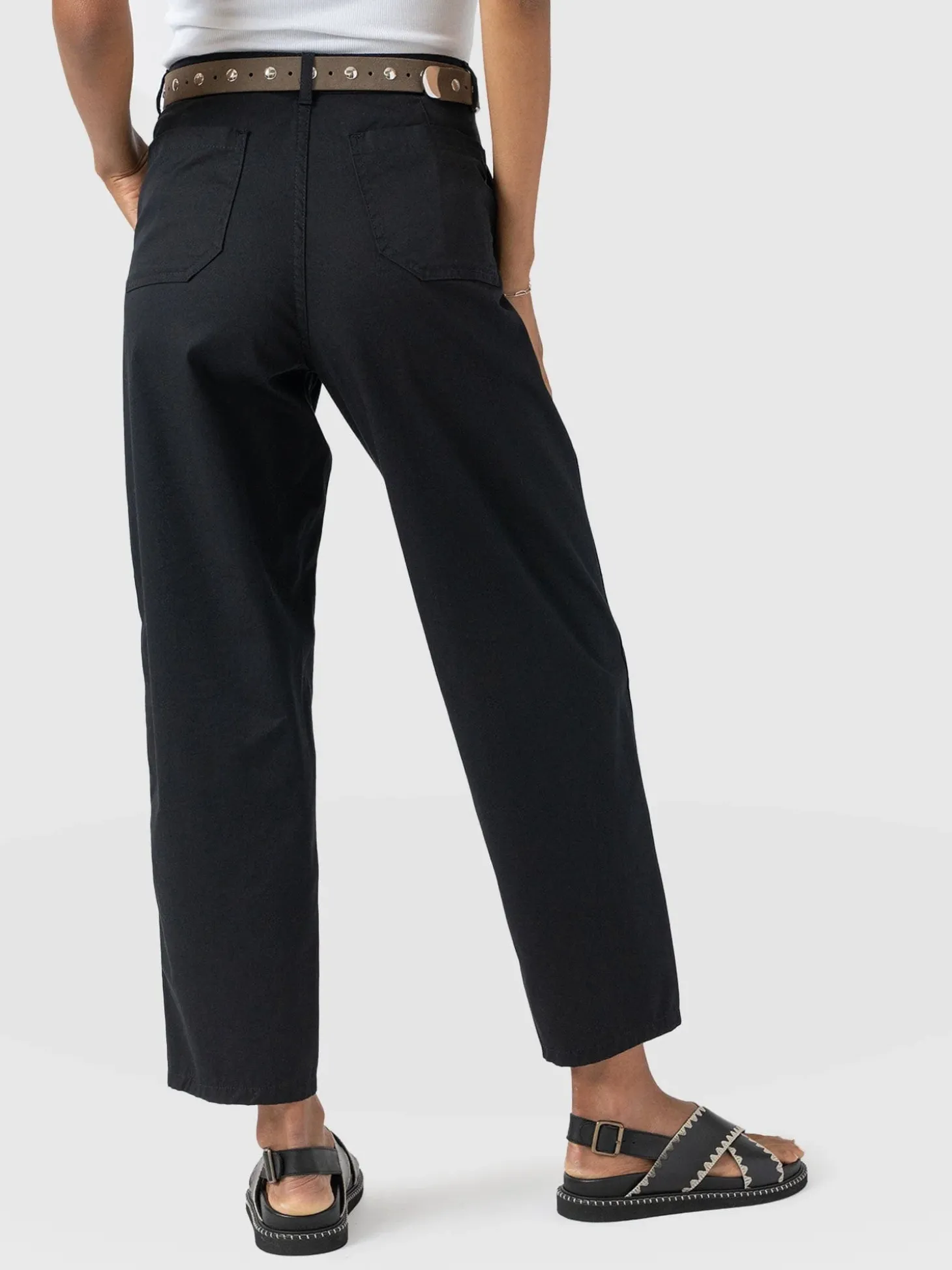 Alma Barrel Leg Chino - Black