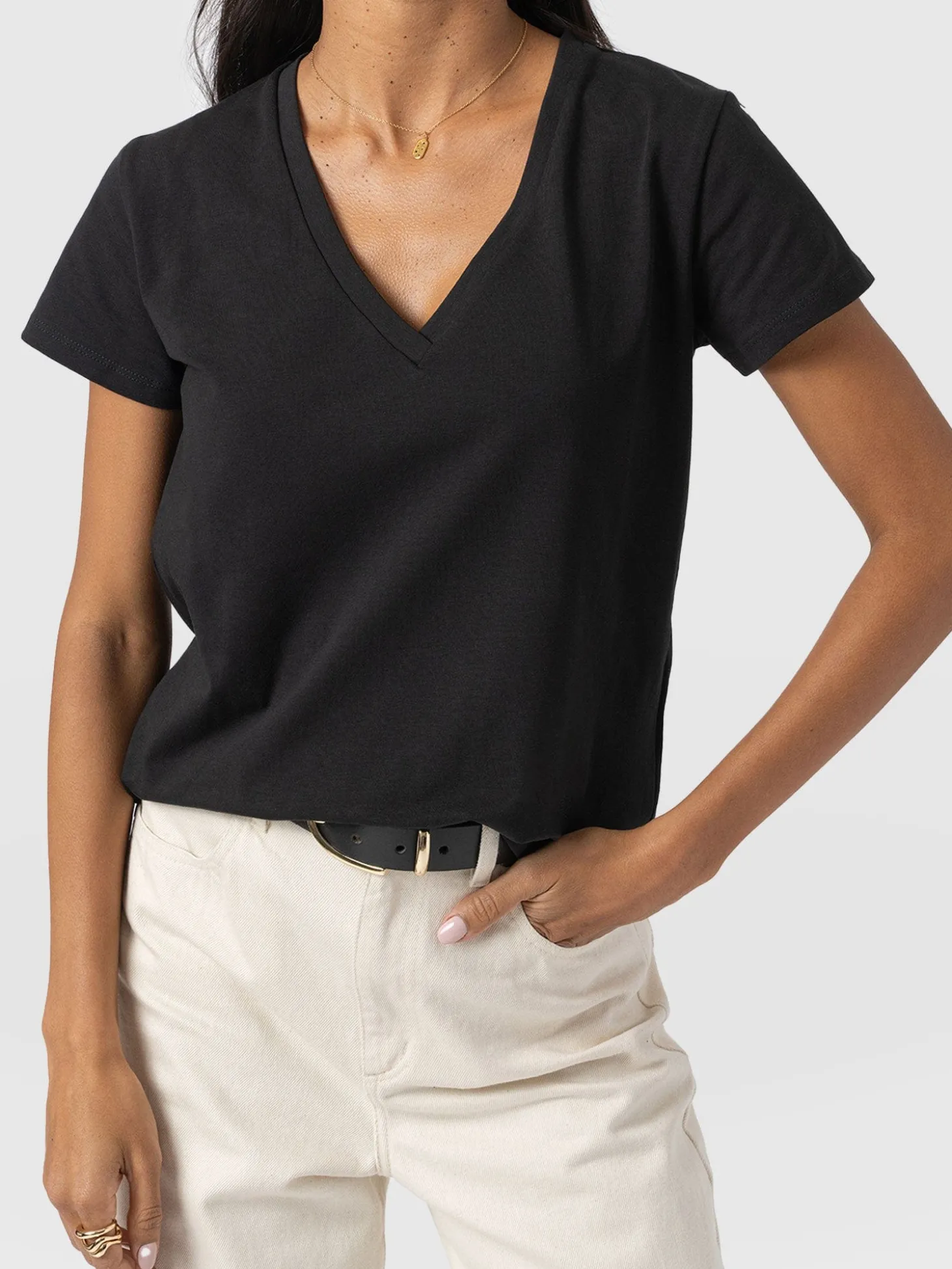 Apartment Tee - Black