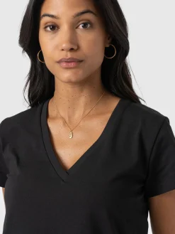 Apartment Tee - Black