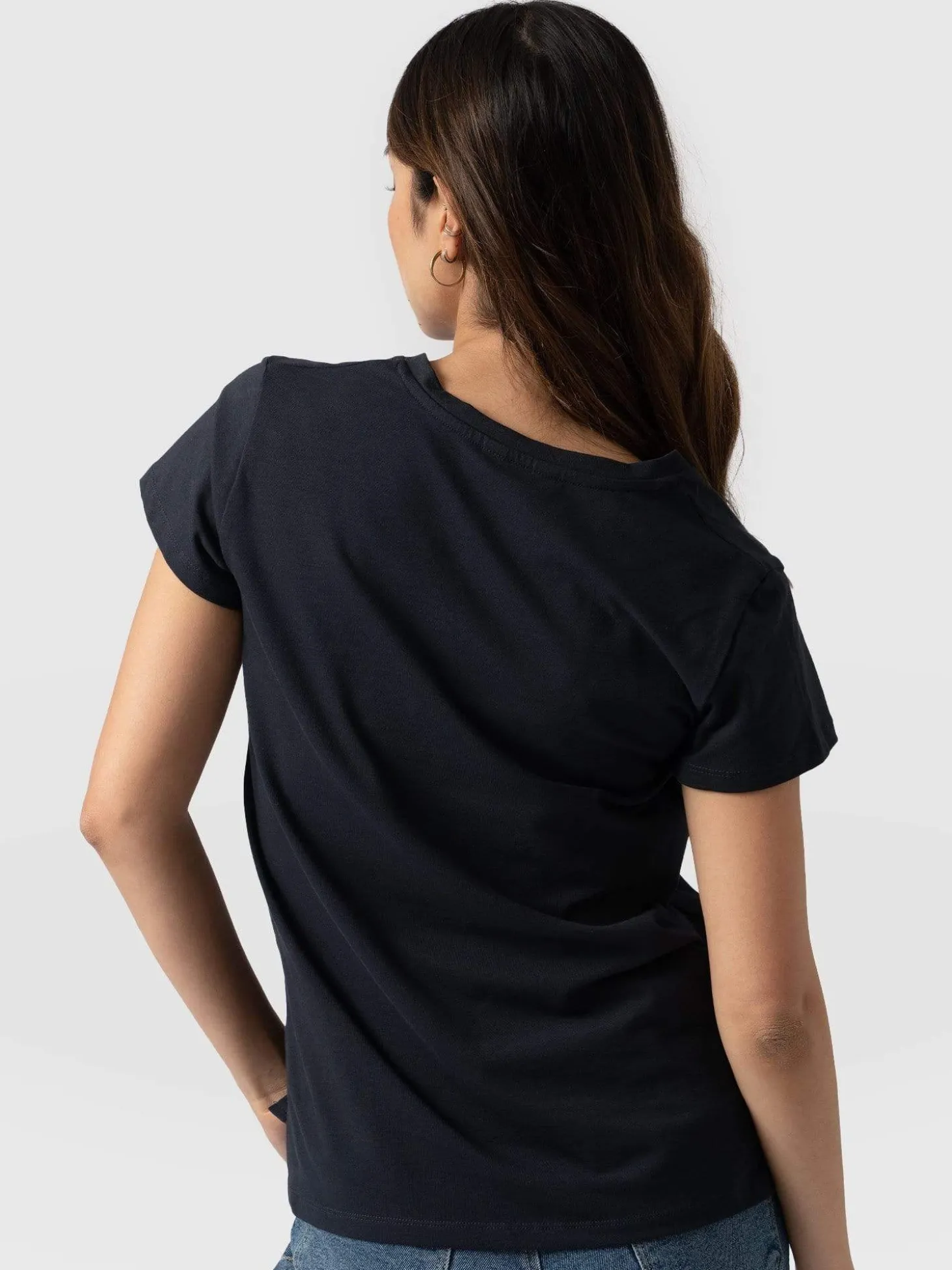 Apartment Tee - Navy