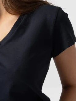 Apartment Tee - Navy