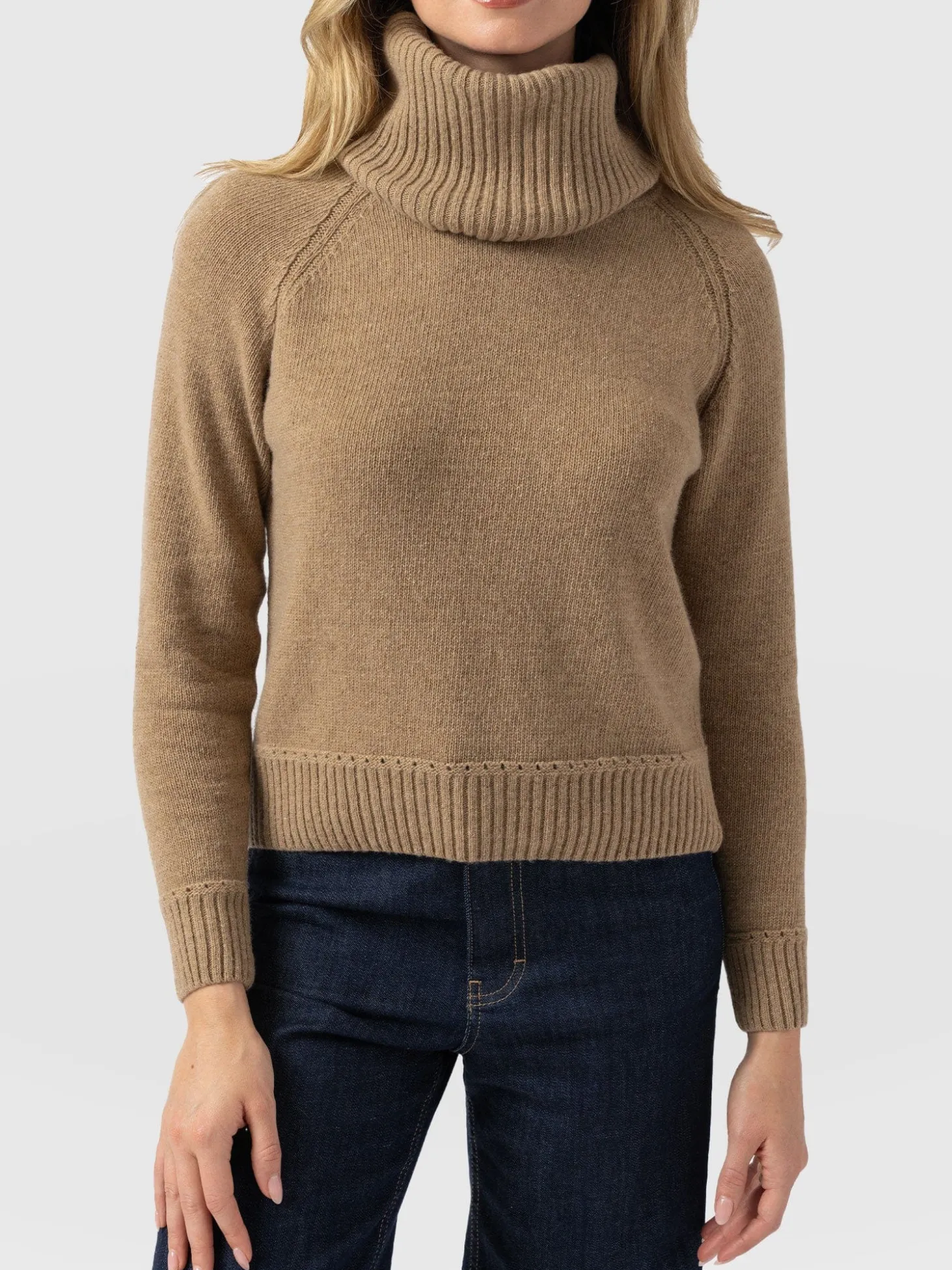 Cambridge Cashmere Jumper - Beige