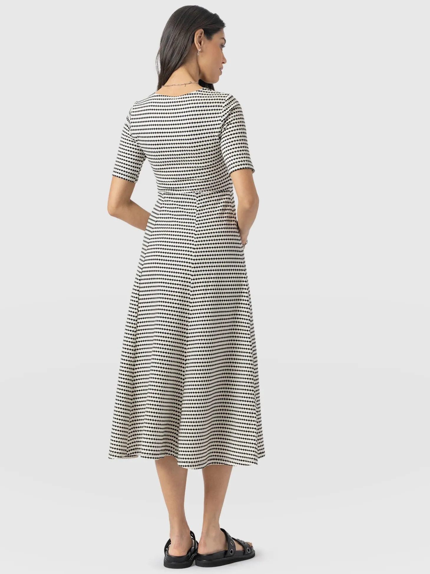 Darcey Short Sleeve Flared Dress - Monochrome Jacquard