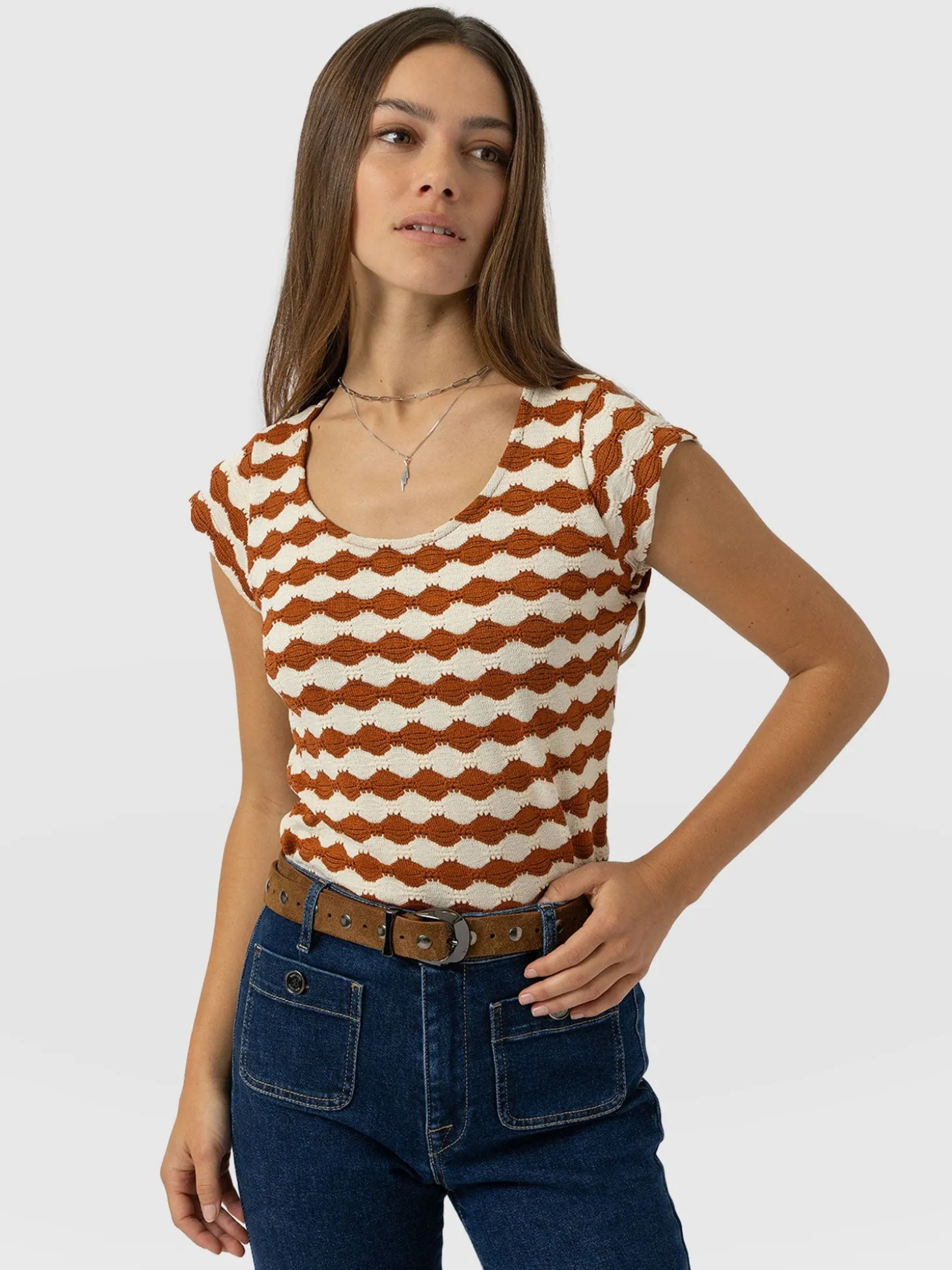 Elise Scoop Neck Tee - Brown/Cream