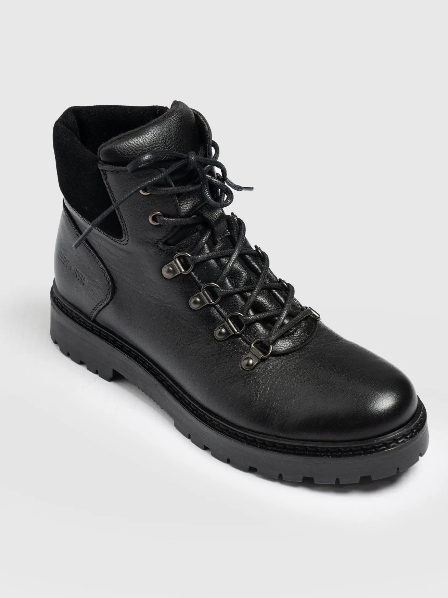 Finchley Hiking Boot - Black