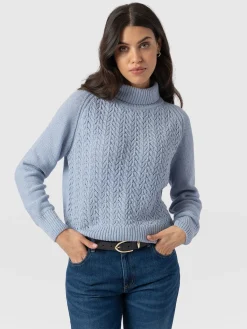 Glen Cable Knit Sweater - Pale Blue