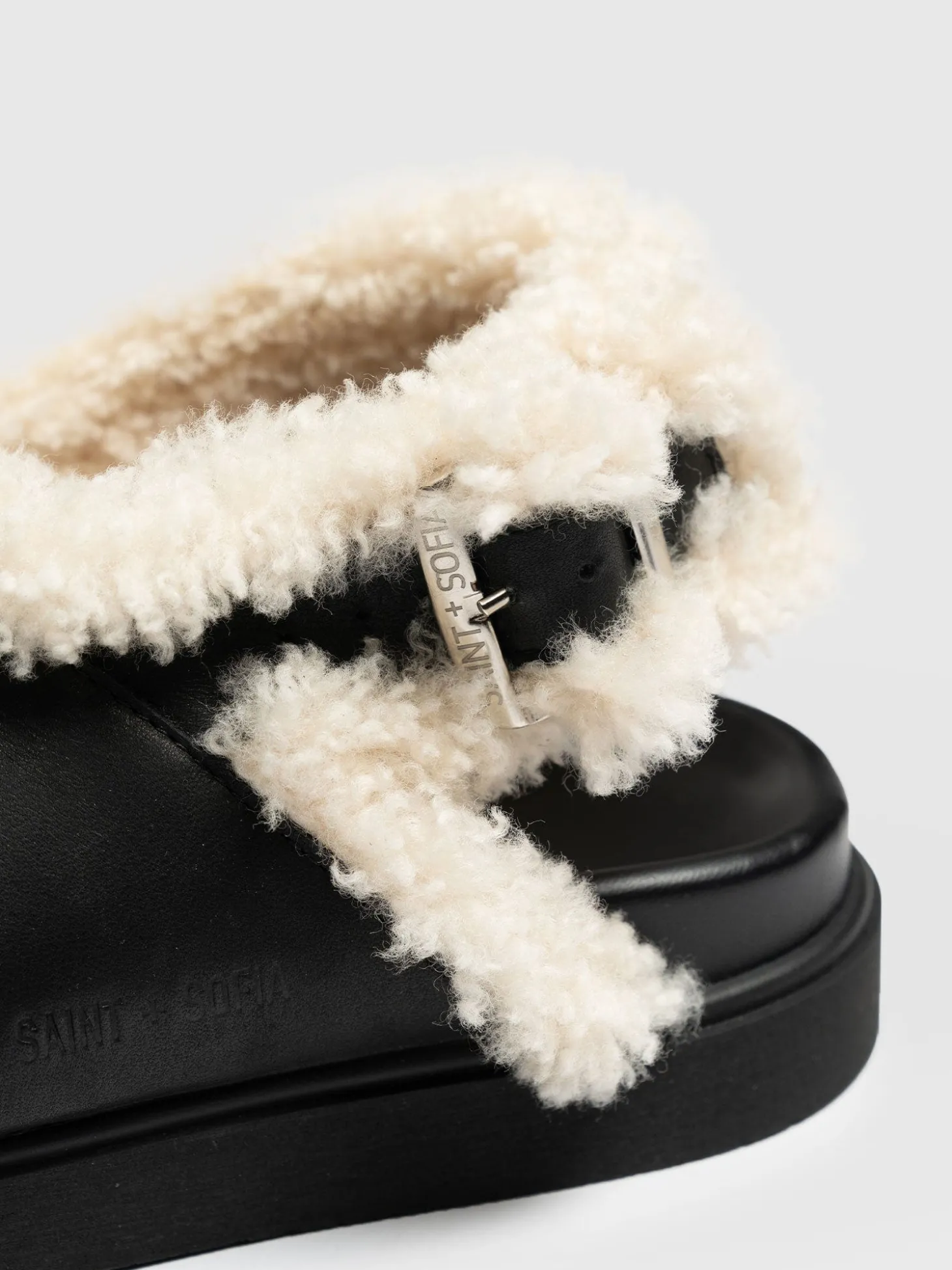 Isla Shearling Sandal - Black