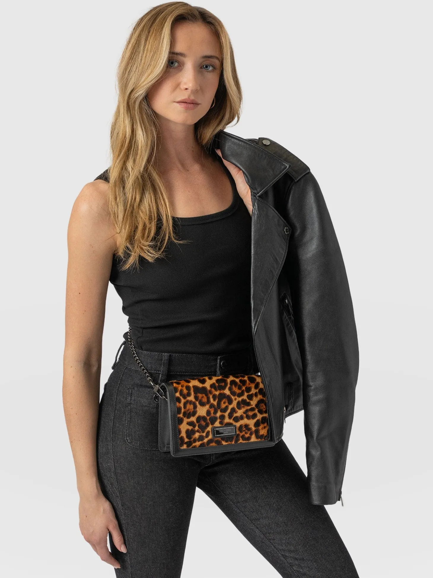 Primrose Wallet on Chain - Leopard