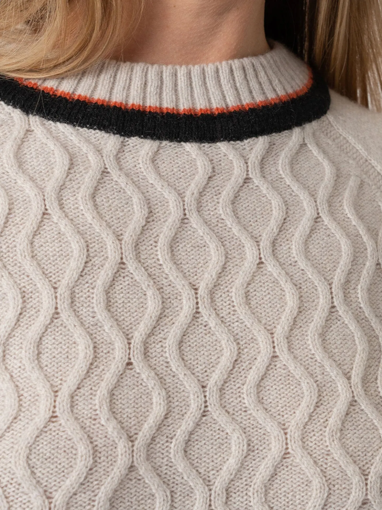 Rayner Cashmere Jumper - Beige