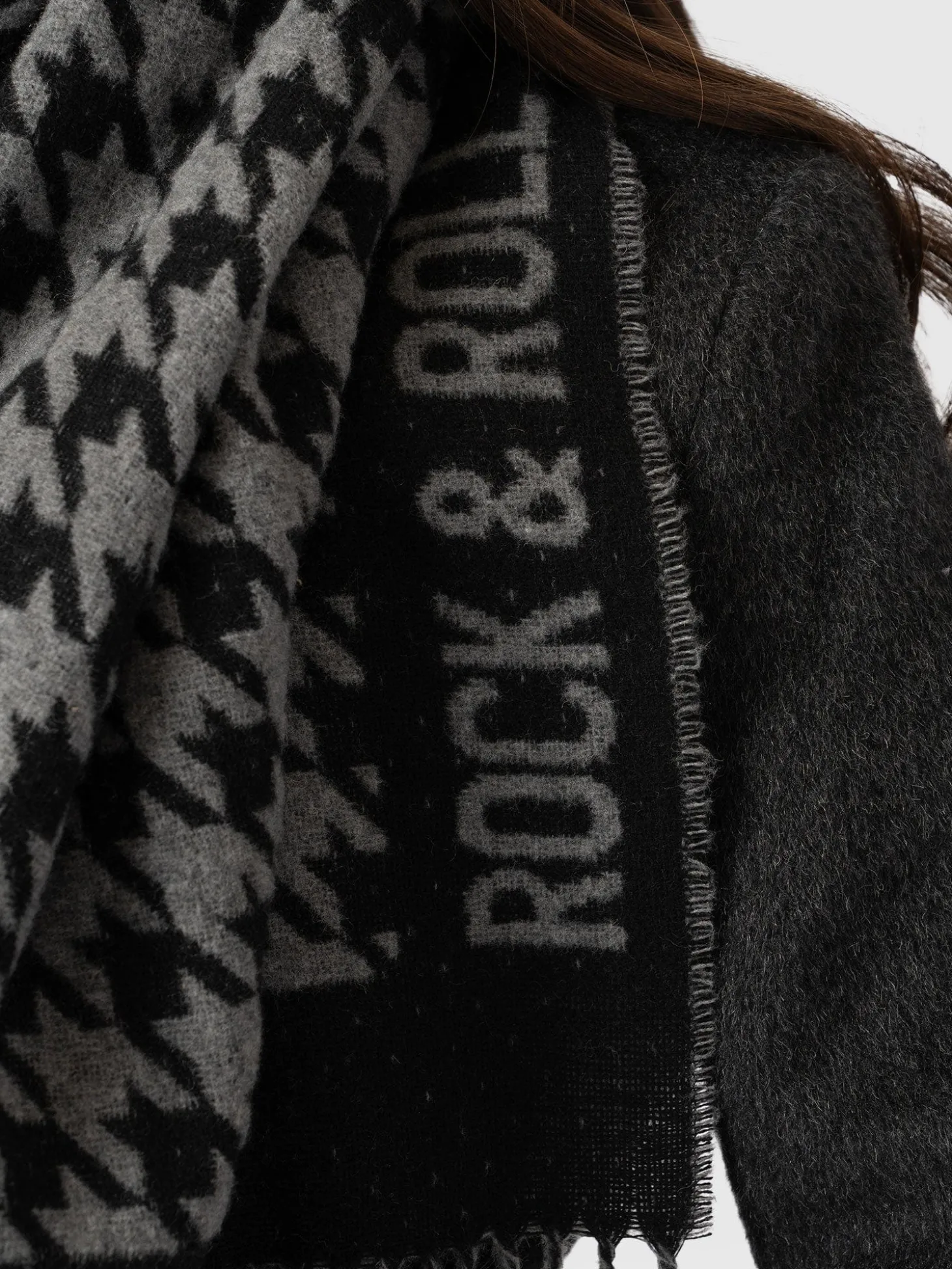 Rock Houndstooth Scarf - Black/Grey