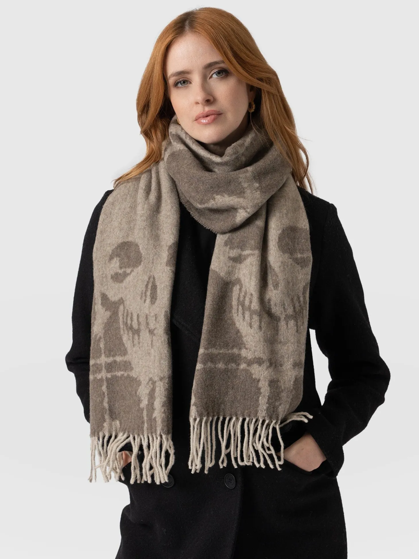 Sutton Skull Scarf - Beige