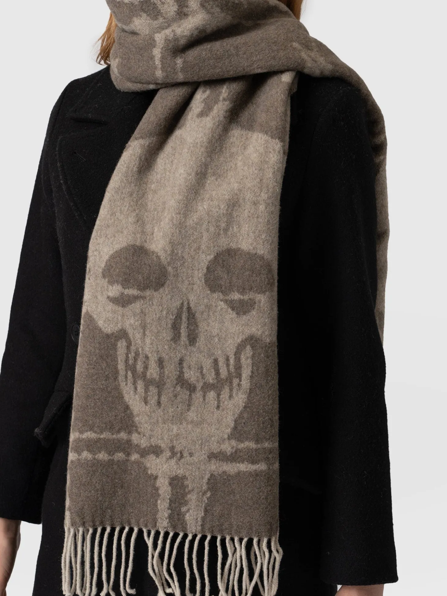 Sutton Skull Scarf - Beige